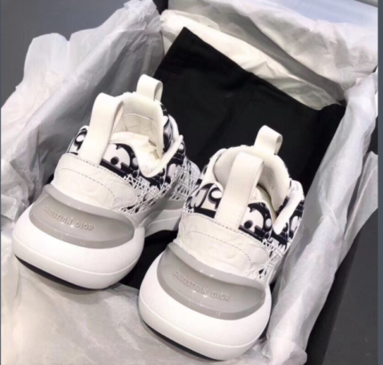 DR B22 SNEAKER f